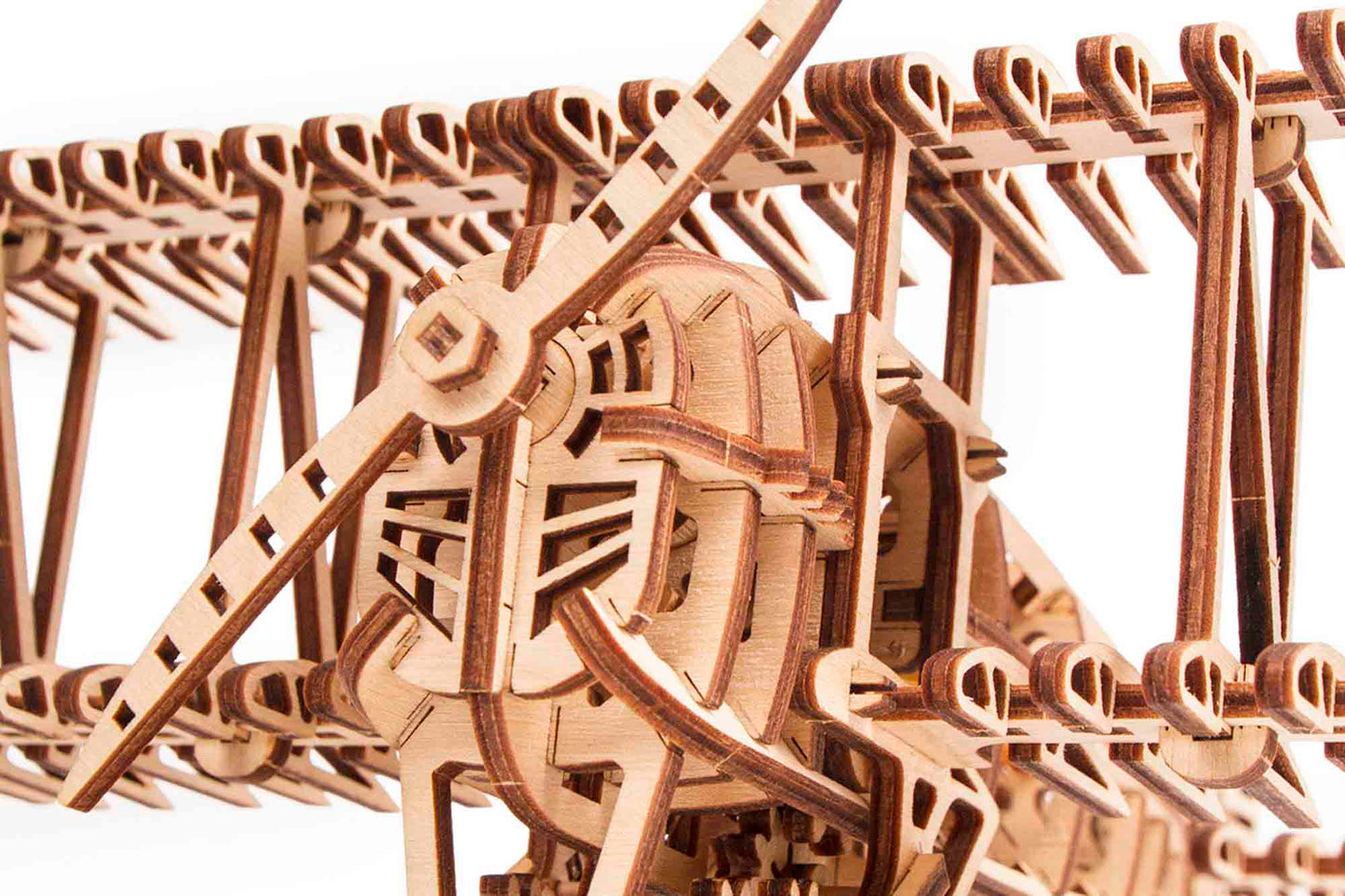 Avión de Madera para Montar – Maqueta WoodTrick