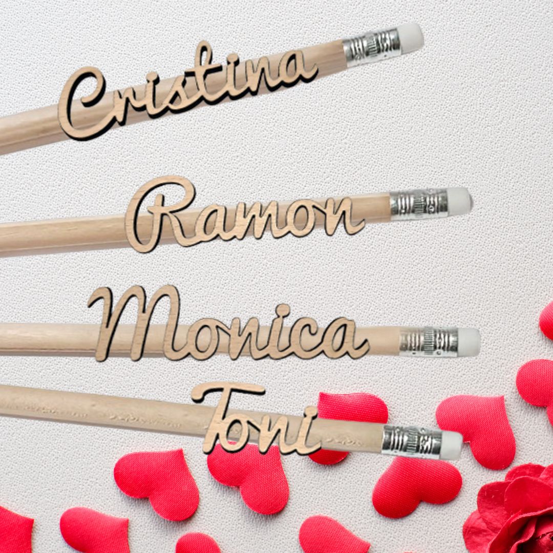 Lápices de madera con nombre de madera tallados a láser para personalizar cada unidad con su nombre. Regalo ideal para eventos