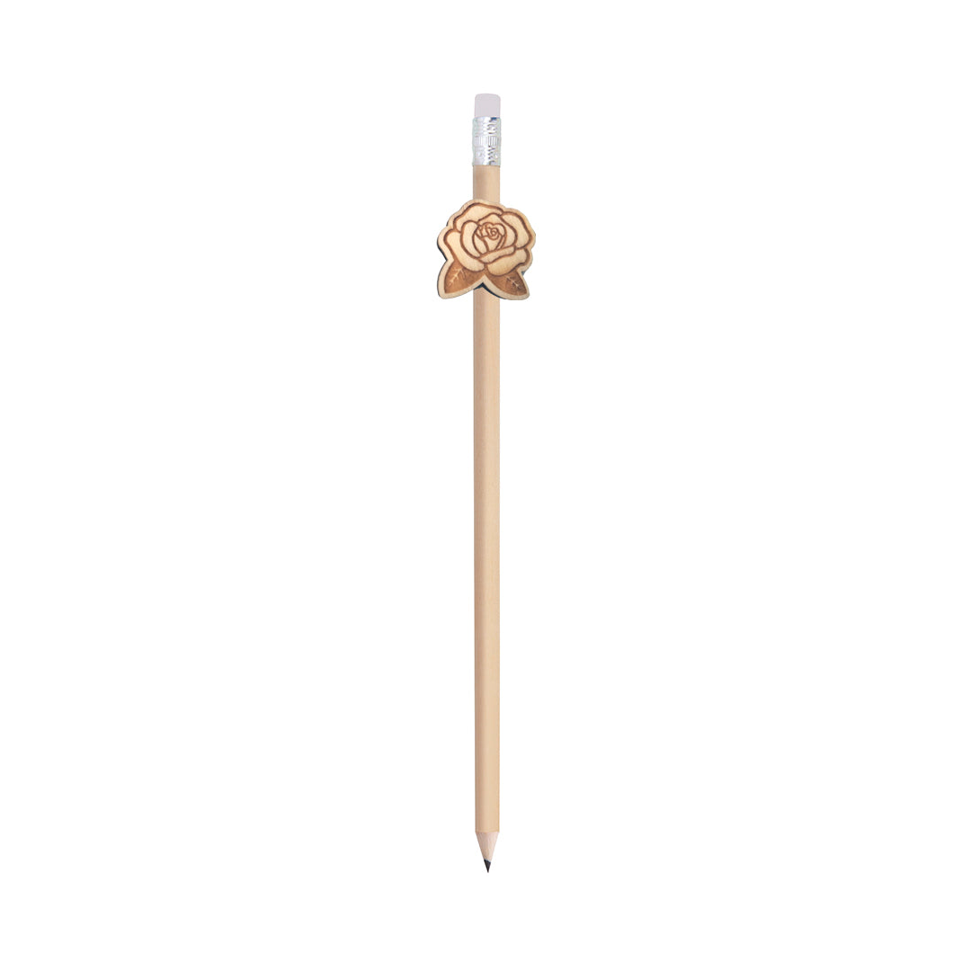 Lápiz de madera con figura de la rosa de Sant Jordi decorado artesanalmente, ideal como detalle o recuerdo del día del libro y Sant Jordi.
