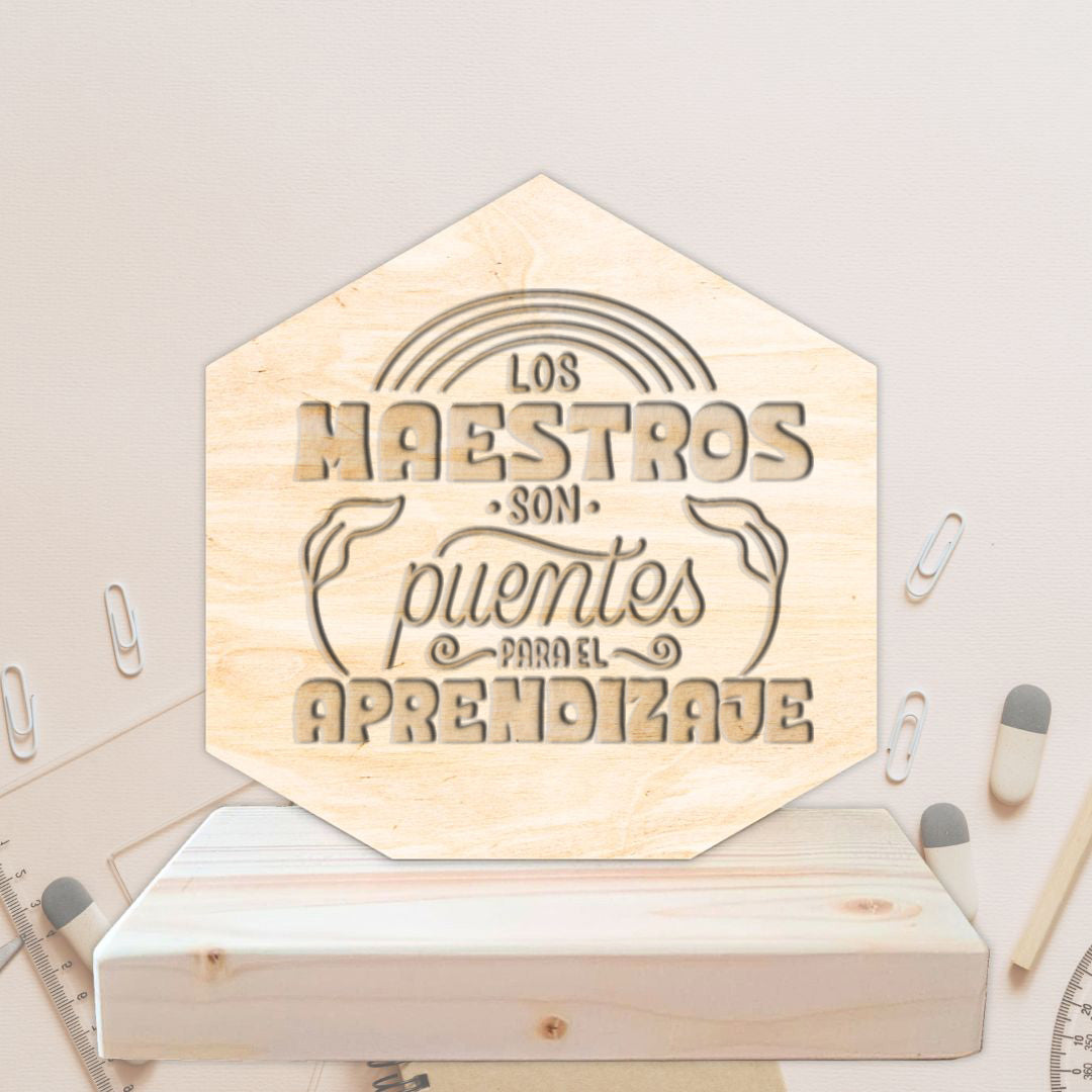 Trofeo de Madera "Los Maestros son Puentes para el Aprendizaje"