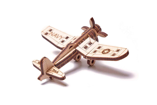 Avió Corsair de Fusta - Kit Woodik