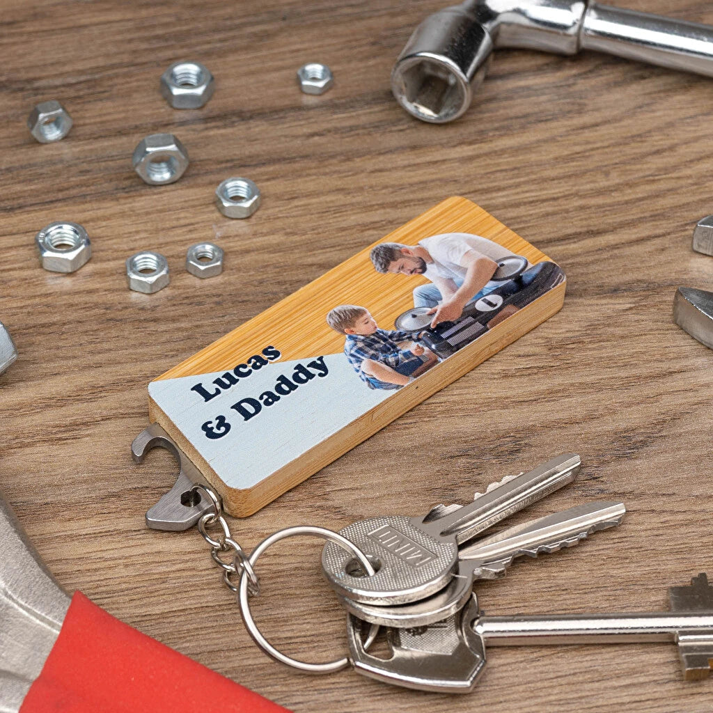 llavero multiherramientas con 5 funciones personalizado mediante impresión directa en el dorso de la herramienta