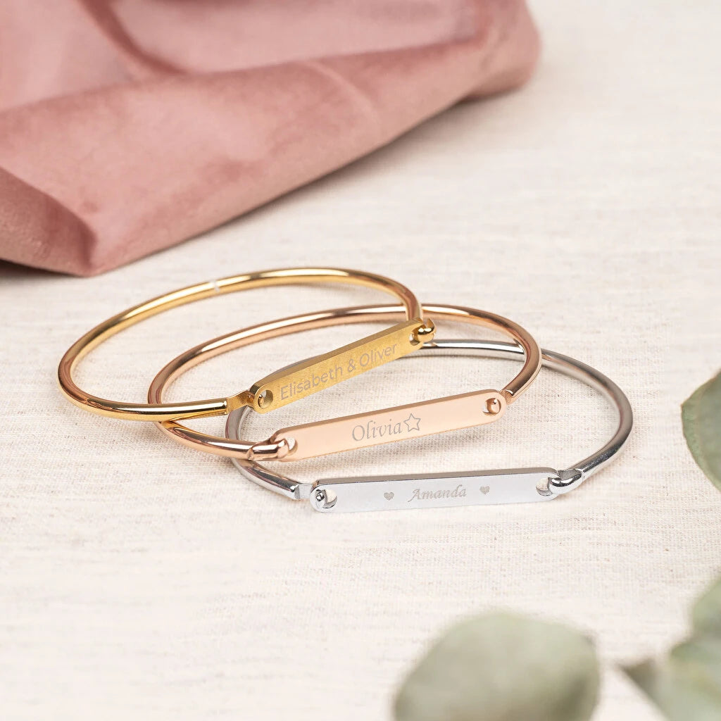 Pulsera rígida personalizada con grabado en acero inoxidable. Surtido colores