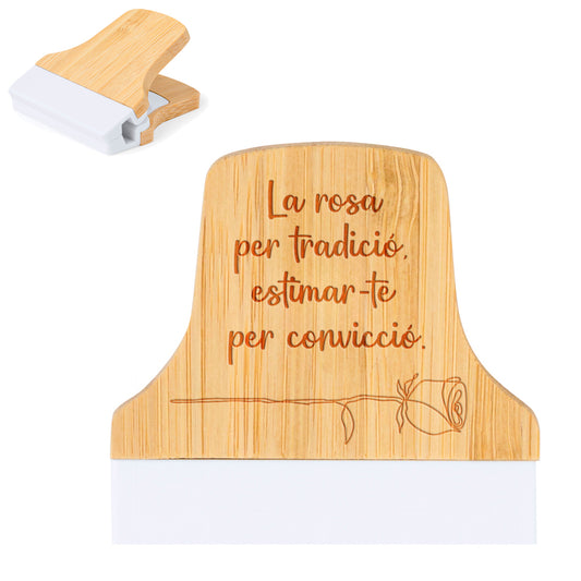 Pinça amb imant de bambú Sant Jordi amb missatge