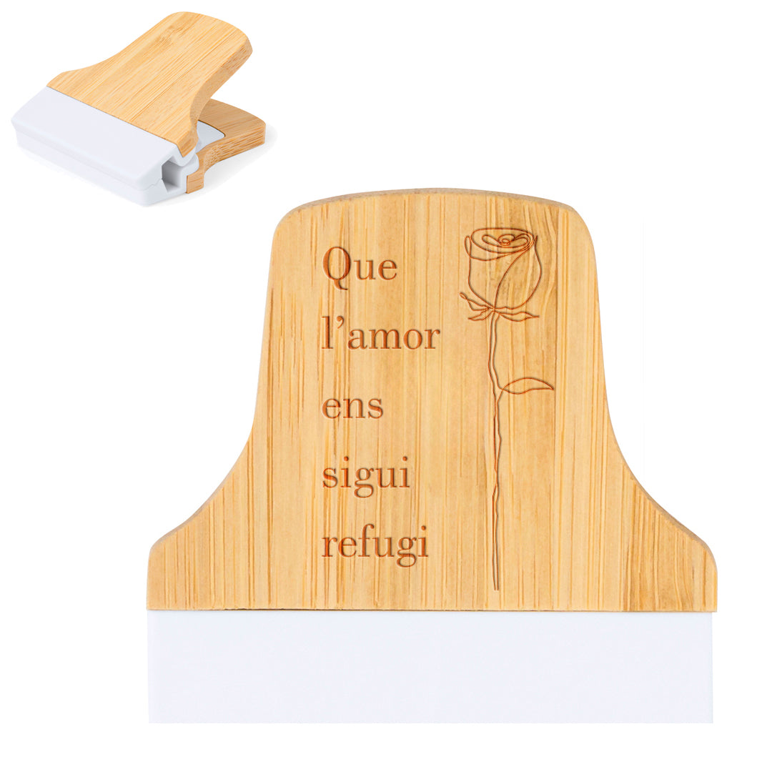 Pinça amb imant de bambú Sant Jordi amb missatge