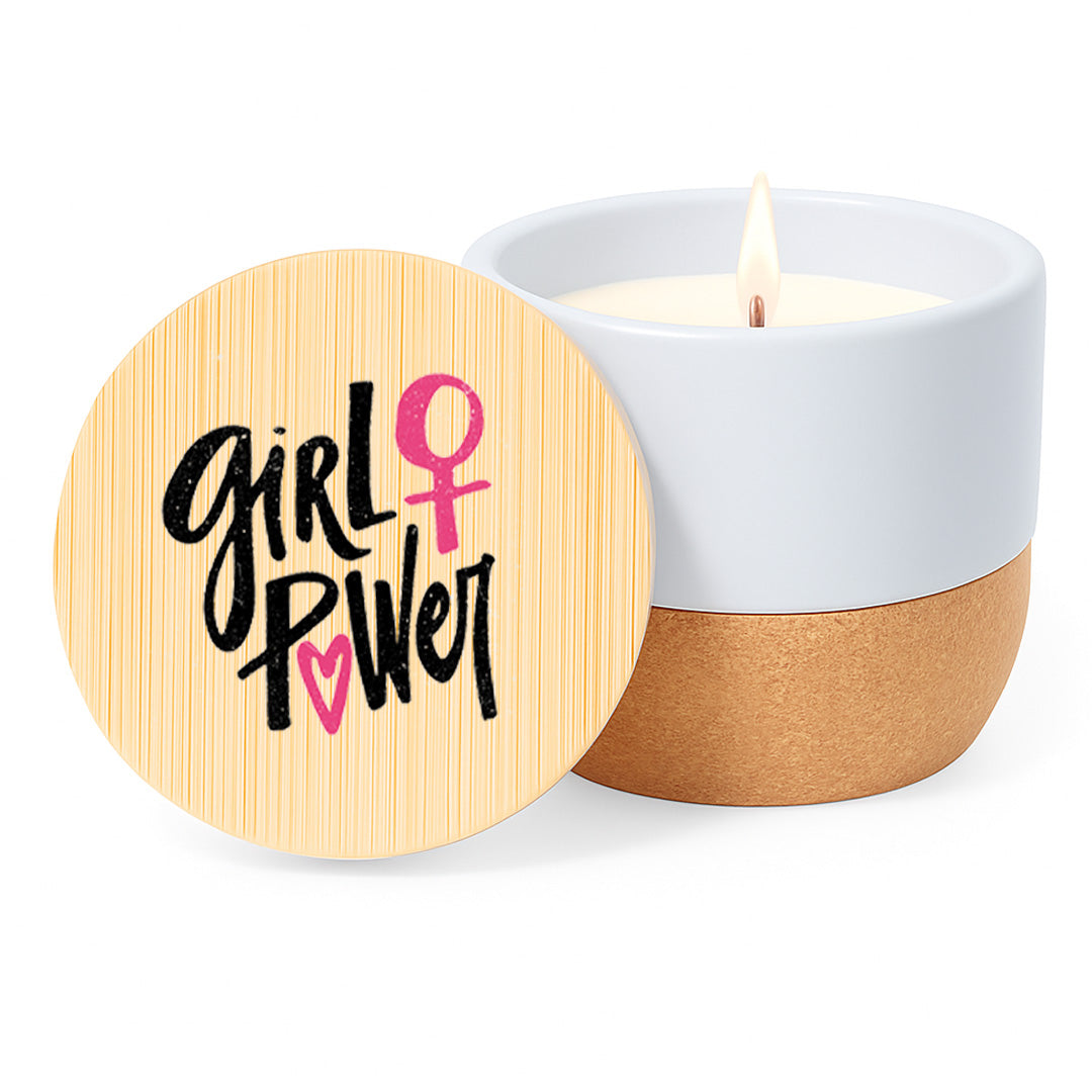 Vela aromática de lino con mensaje del Día de la Mujer en tarro de cerámica con base de corcho y tapa de bambú