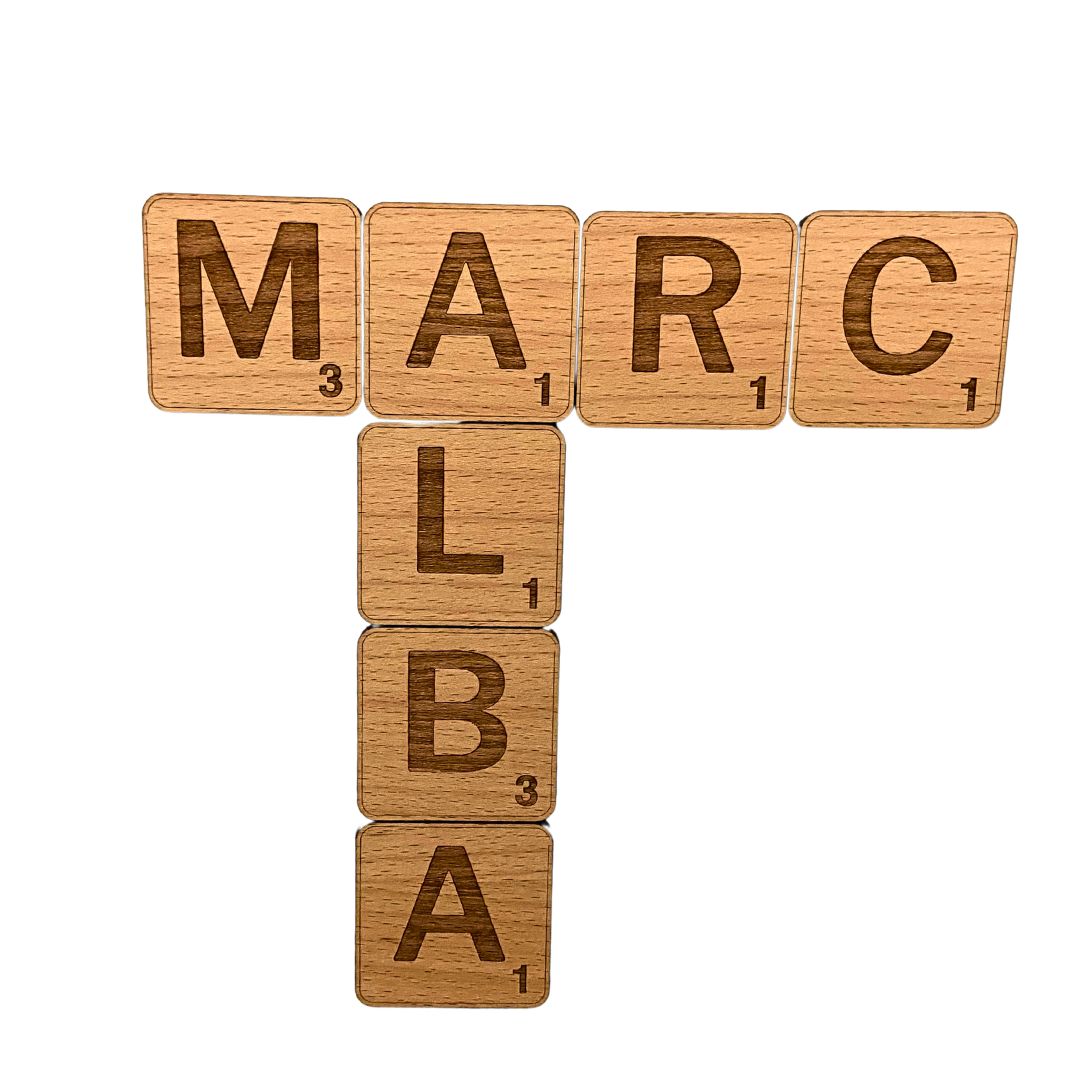 Imán de Madera con Iniciales Personalizadas