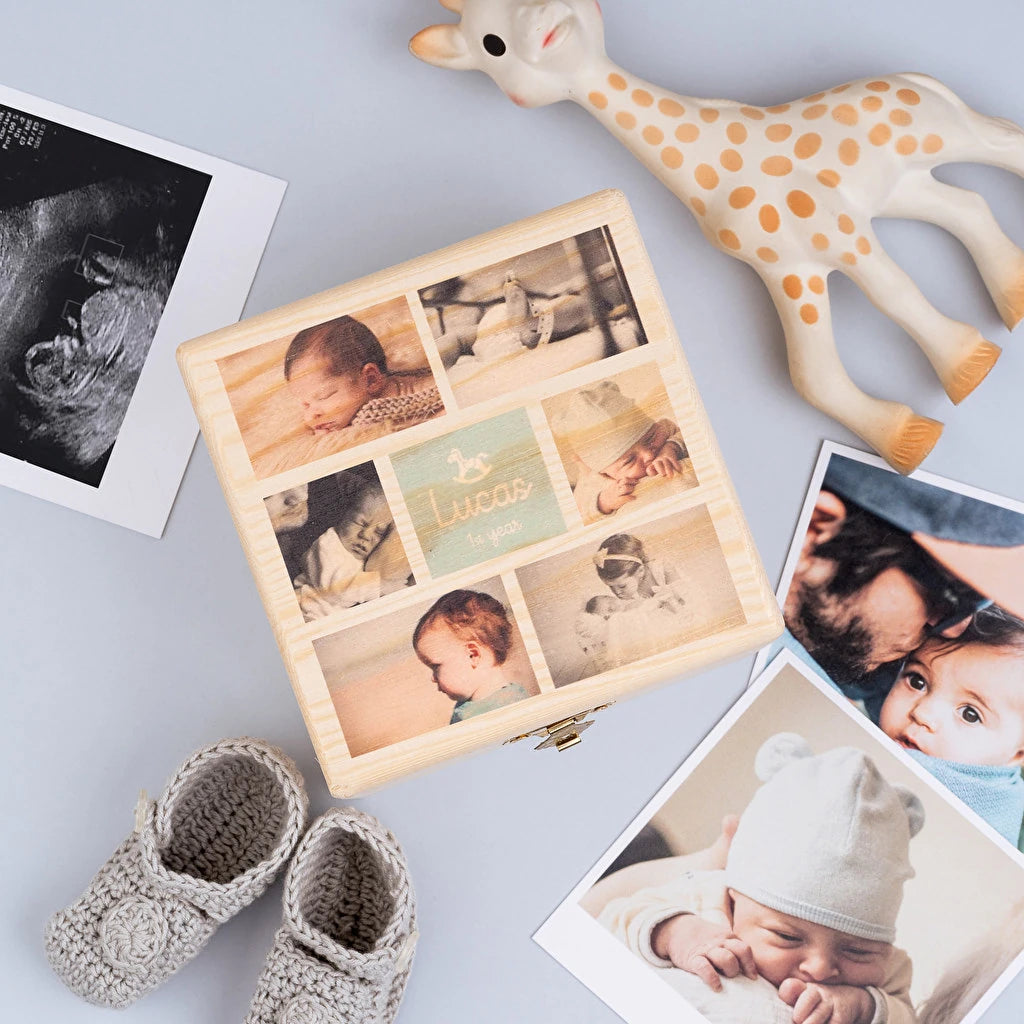 Caja de madera cuadrada con impresión de fotos tipo collage en la tapa
