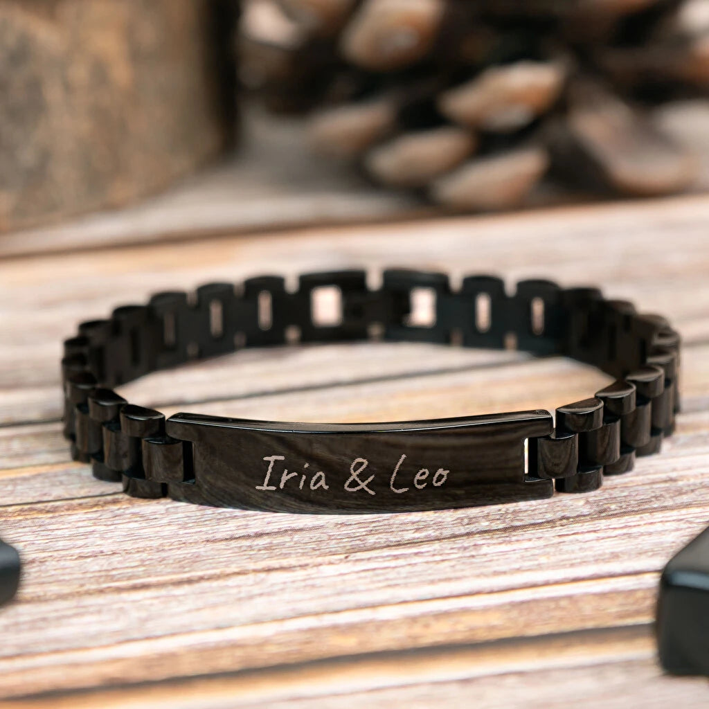 Pulsera esclava negra personalizada con grabado en acero inoxidable. Diseño elegante y resistente. Regalo personal masculino