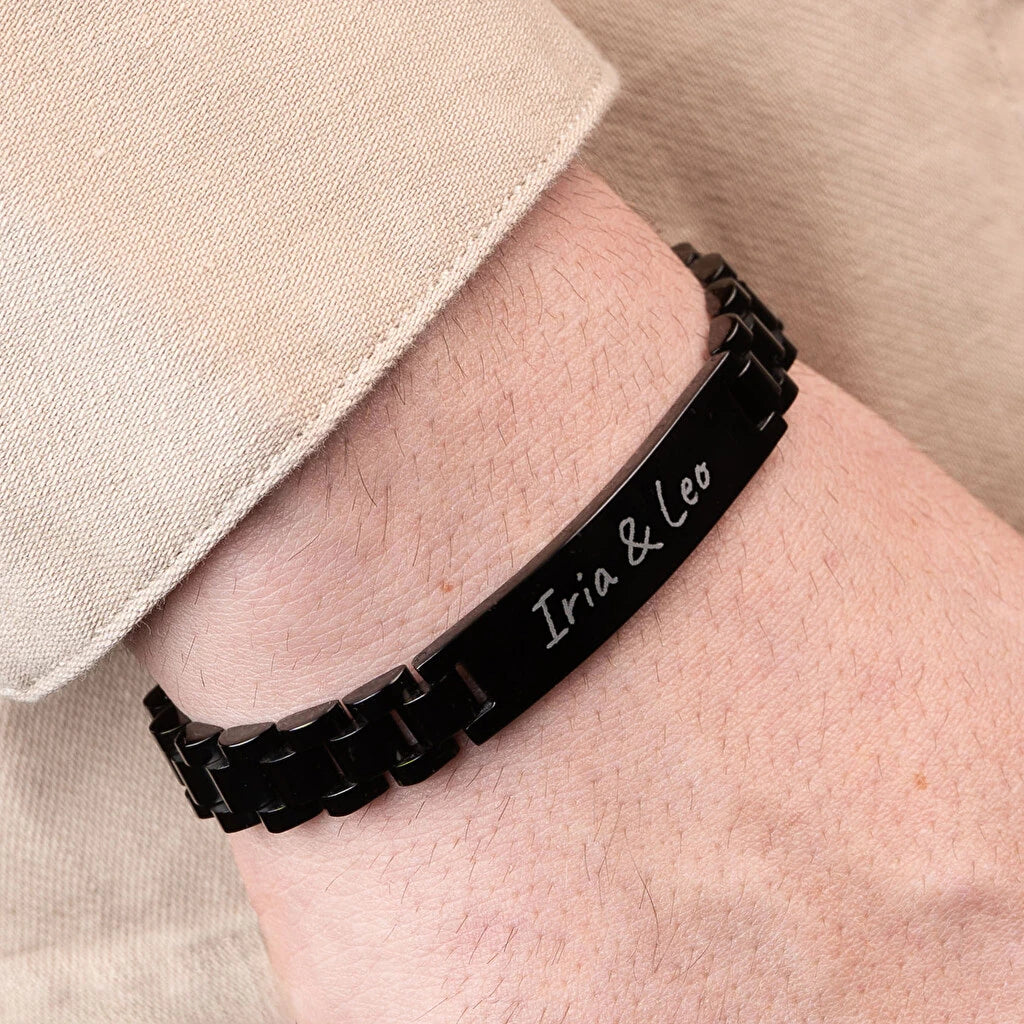 Pulsera esclava negra personalizada con grabado en acero inoxidable. Diseño elegante y resistente. Regalo personal masculino