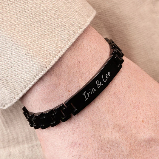 Pulsera esclava negra personalizada con grabado en acero inoxidable. Diseño elegante y resistente. Regalo personal masculino