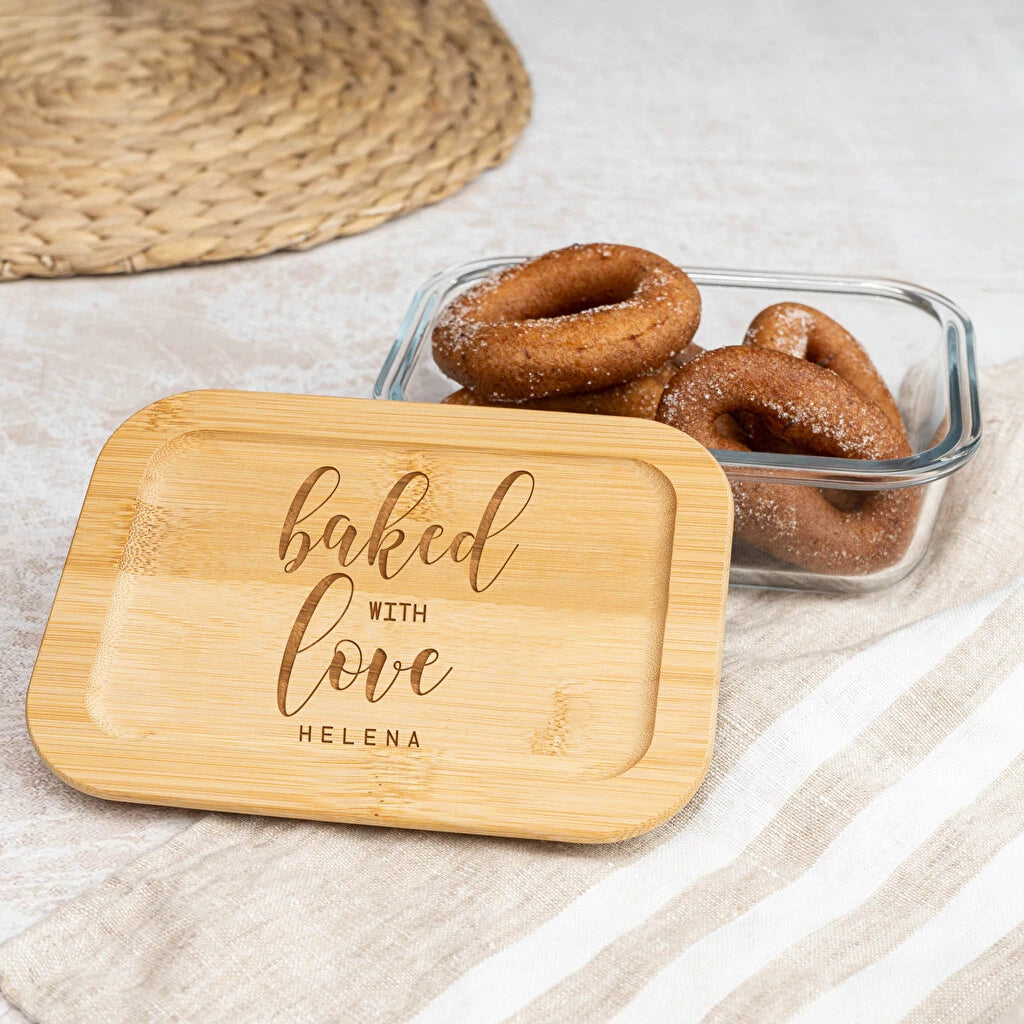 Tupper de cristal personalizado con grabado láser en la tapa de bambú