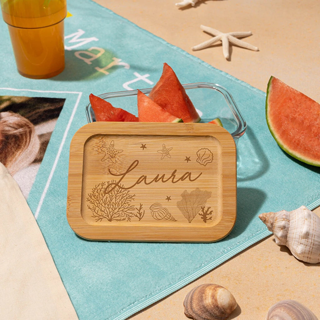 Tupper de cristal personalizado con grabado láser en la tapa de bambú